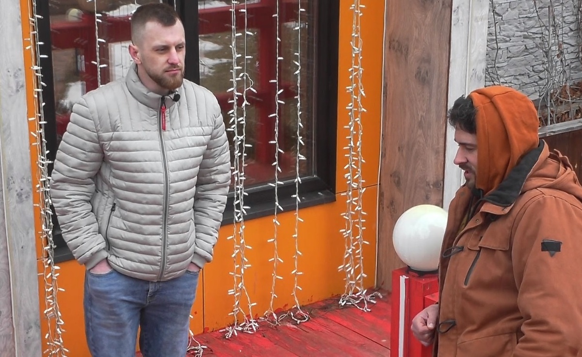 Стас Горовой и Михаил Любибратич (фото из эфира на «Okko»)