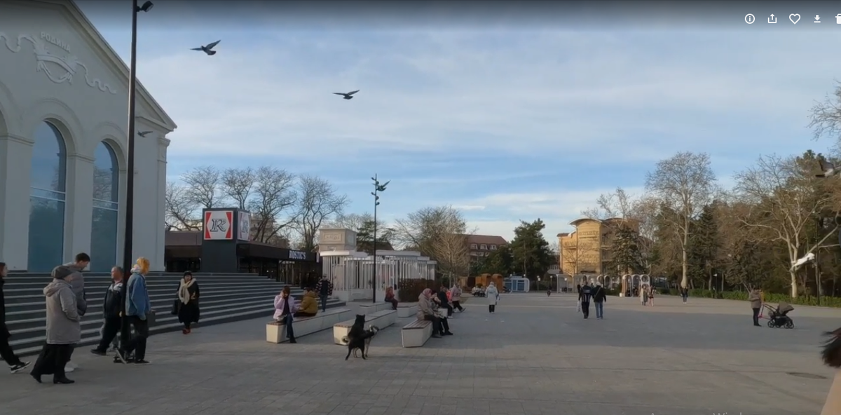 Кинотеатр Родина слева