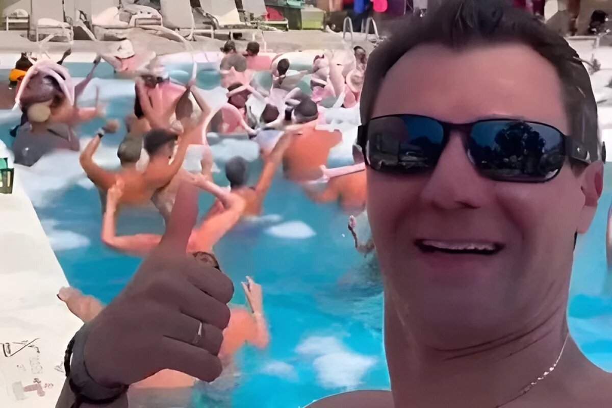    Вадим Наумов.