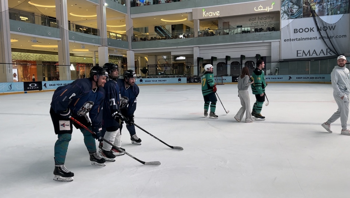 Джон с Максимом Якуценей и Андреем Поповым