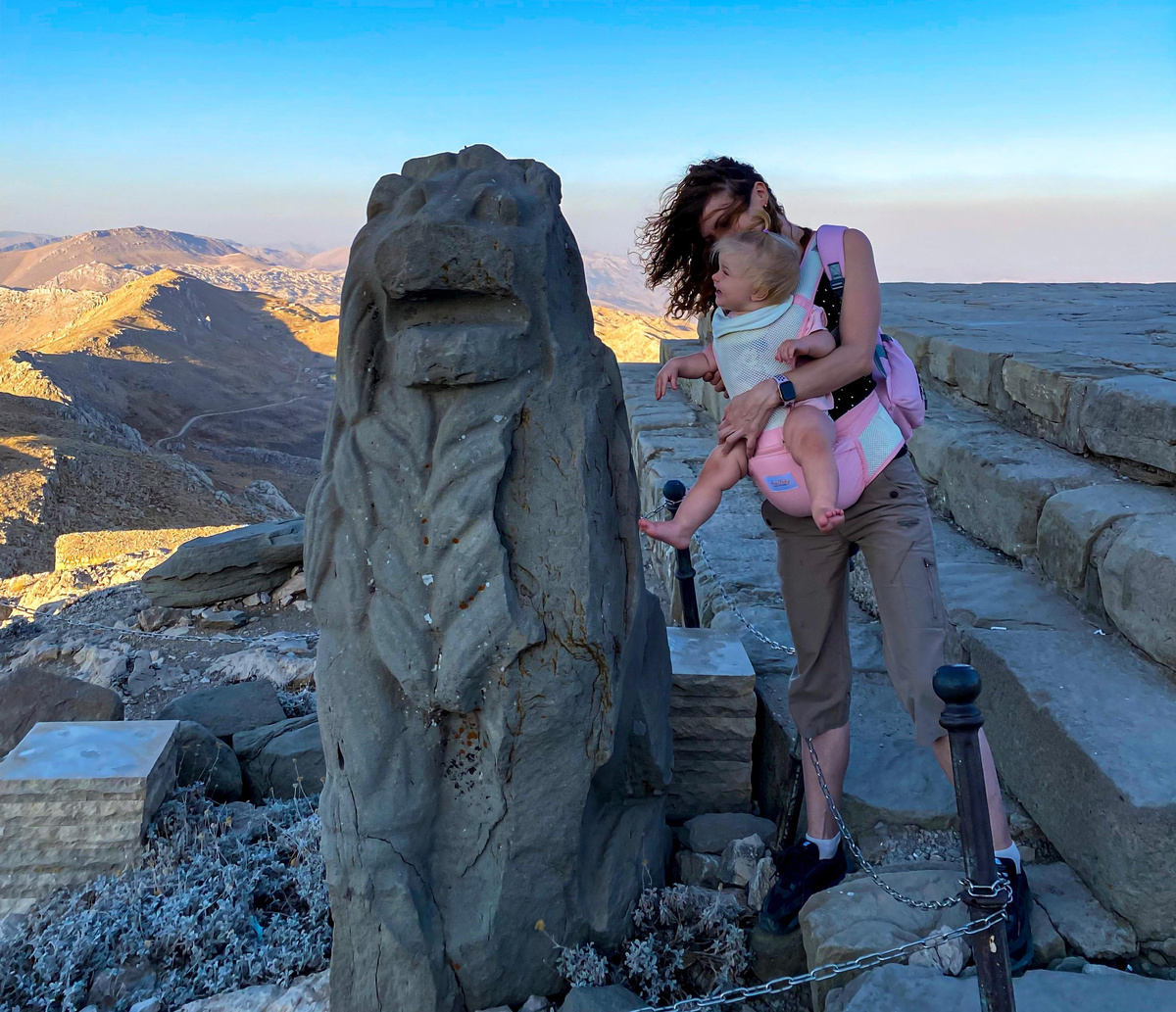 Прикоснуться к истории: этот лев старше Лизы примерно в 2 тысячи раз, даже чуть больше...