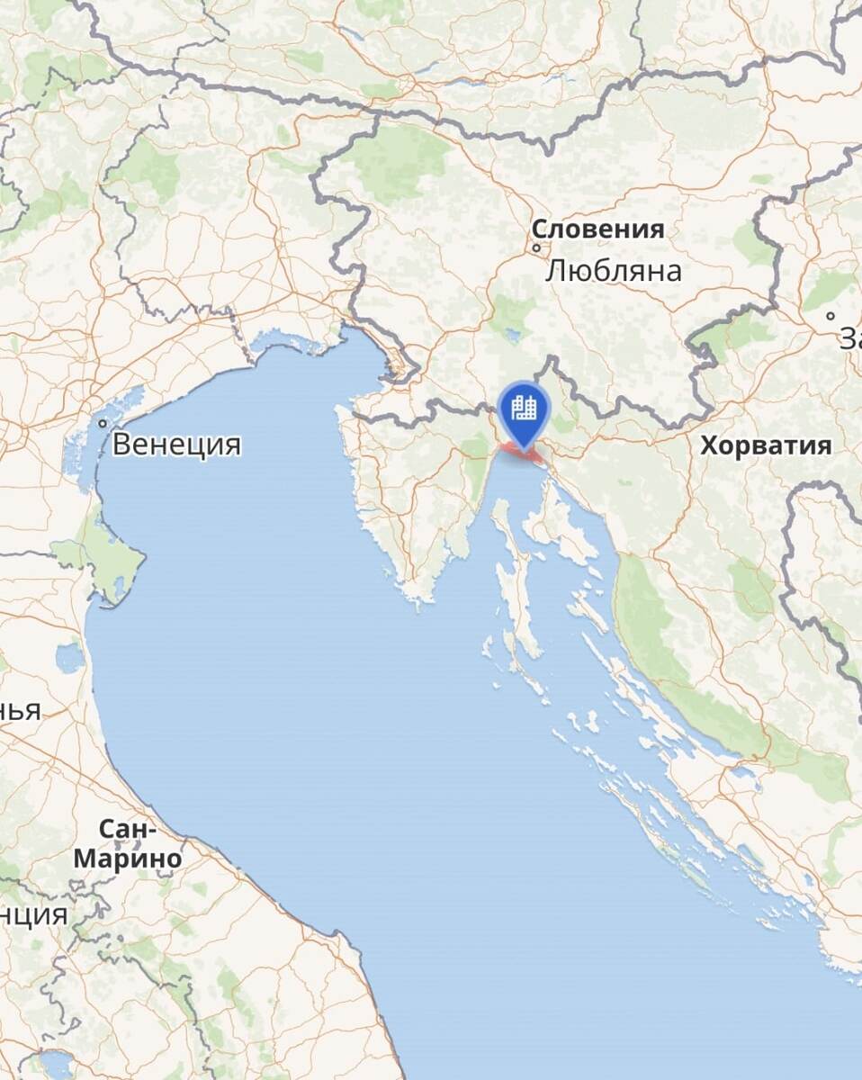 Город Фиуме - в настоящее время Риека (Хорватия) - порт на Адриатическом море.