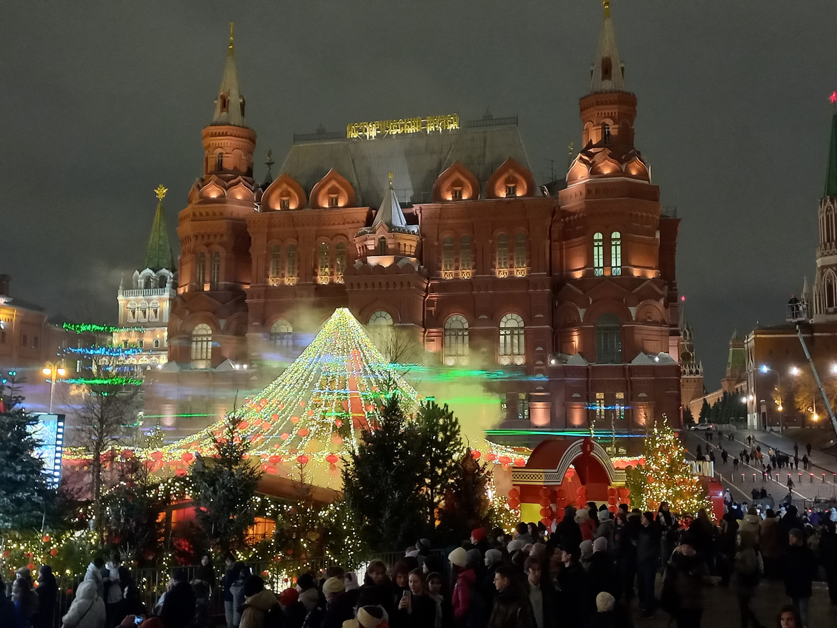 Очередь на  Китайский Новый год. 