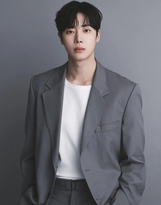 25 лет для меня - еще совсем малыш. Что в жизни совсем не так))