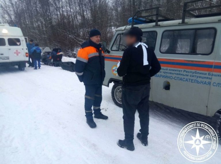    Оренбургскому туристу со сломанной рукой помогли спасатели Башкирии Оренбуржье