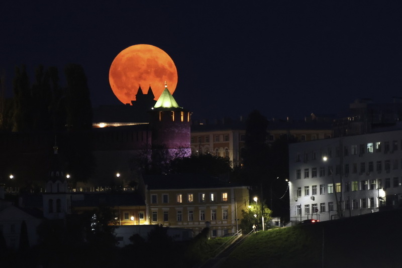    Полная луна - к неурожаю