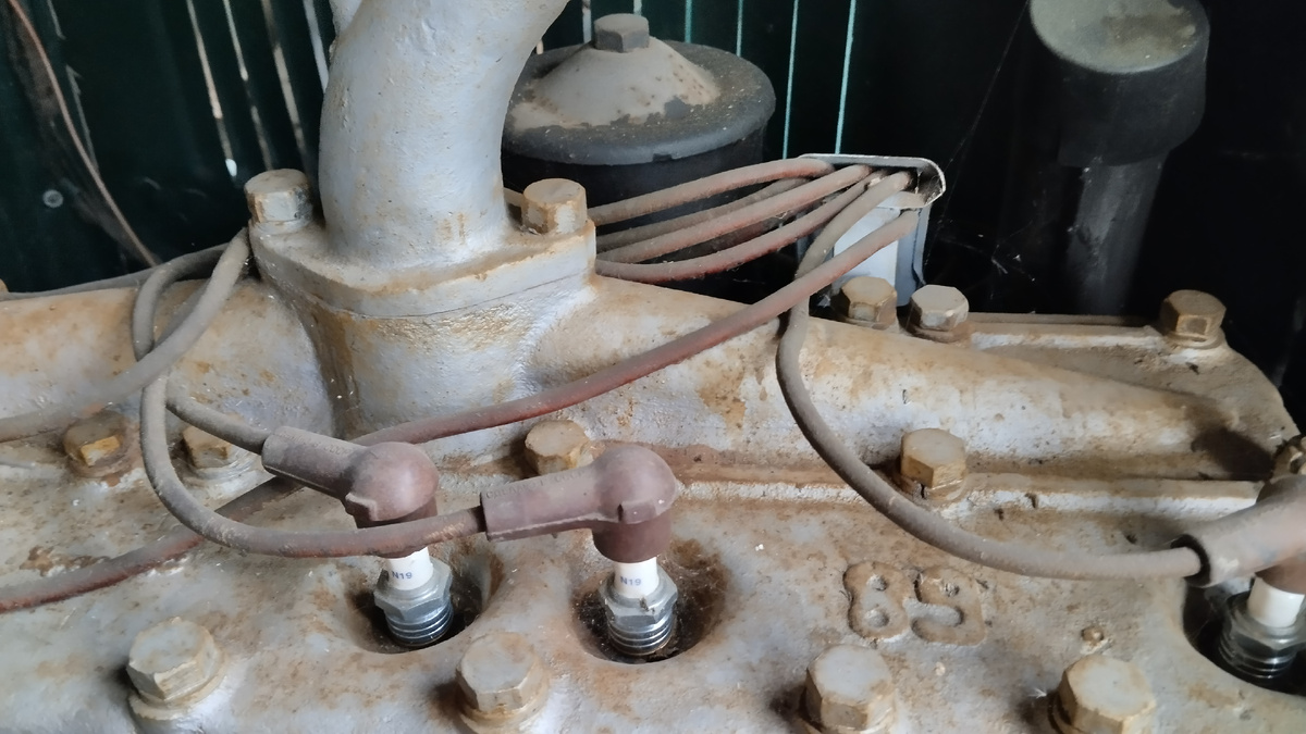 Высоковольтные провода ЗИС-5