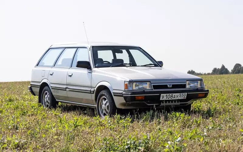    Subaru Leon Touring Wagon 1988 года выпуска