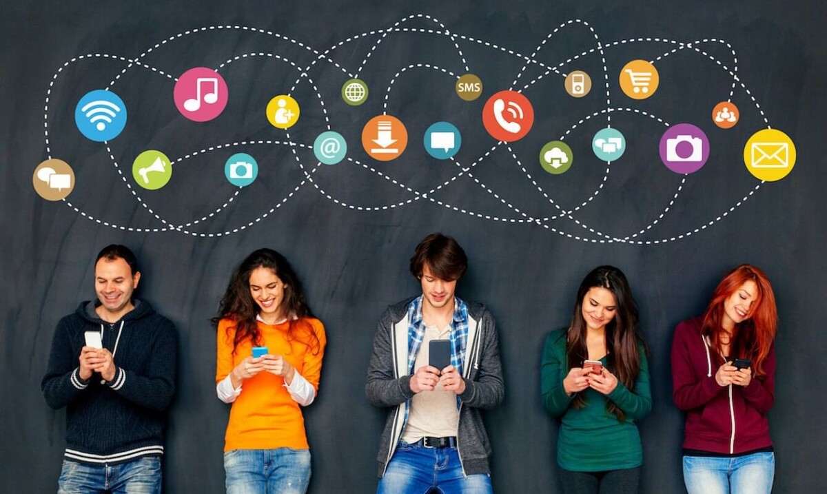 Глобальная роль соцсетей в жизни кажного человека 