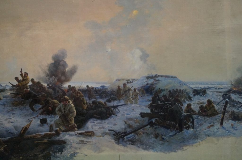 Мамаев курган- 1943 . Диорама Студии М. Грекова, 1954 г. Фото предоставлено М. Опалевым📷    Точку поставили на «Баррикадах»: как отметили день Сталинградской победы сами защитники Волжской твердыни
