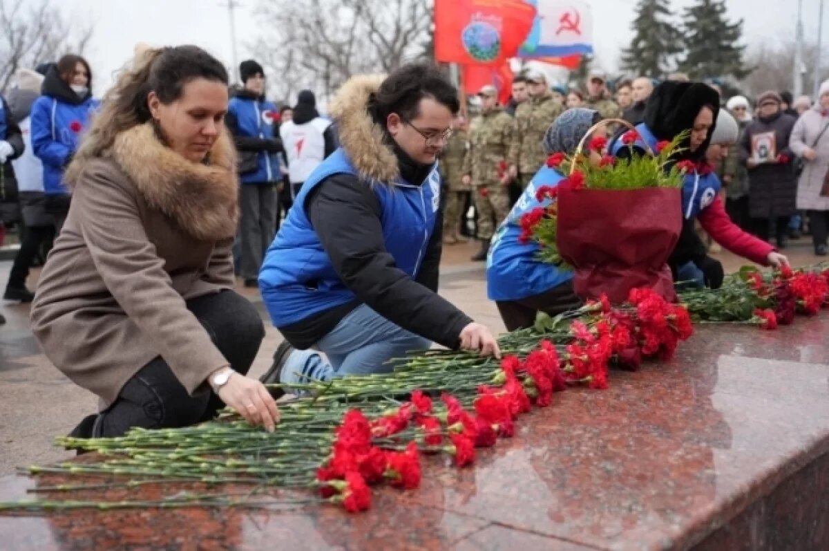    Ульяновцы отметили 82-ю годовщину победы в Сталинградской битве