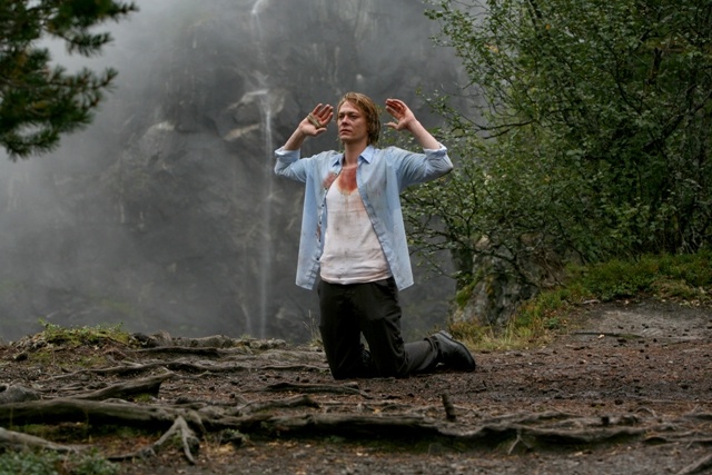 Пролистните изображение, чтобы увидеть следующий кадр из фильма «Скрытые» (2009)