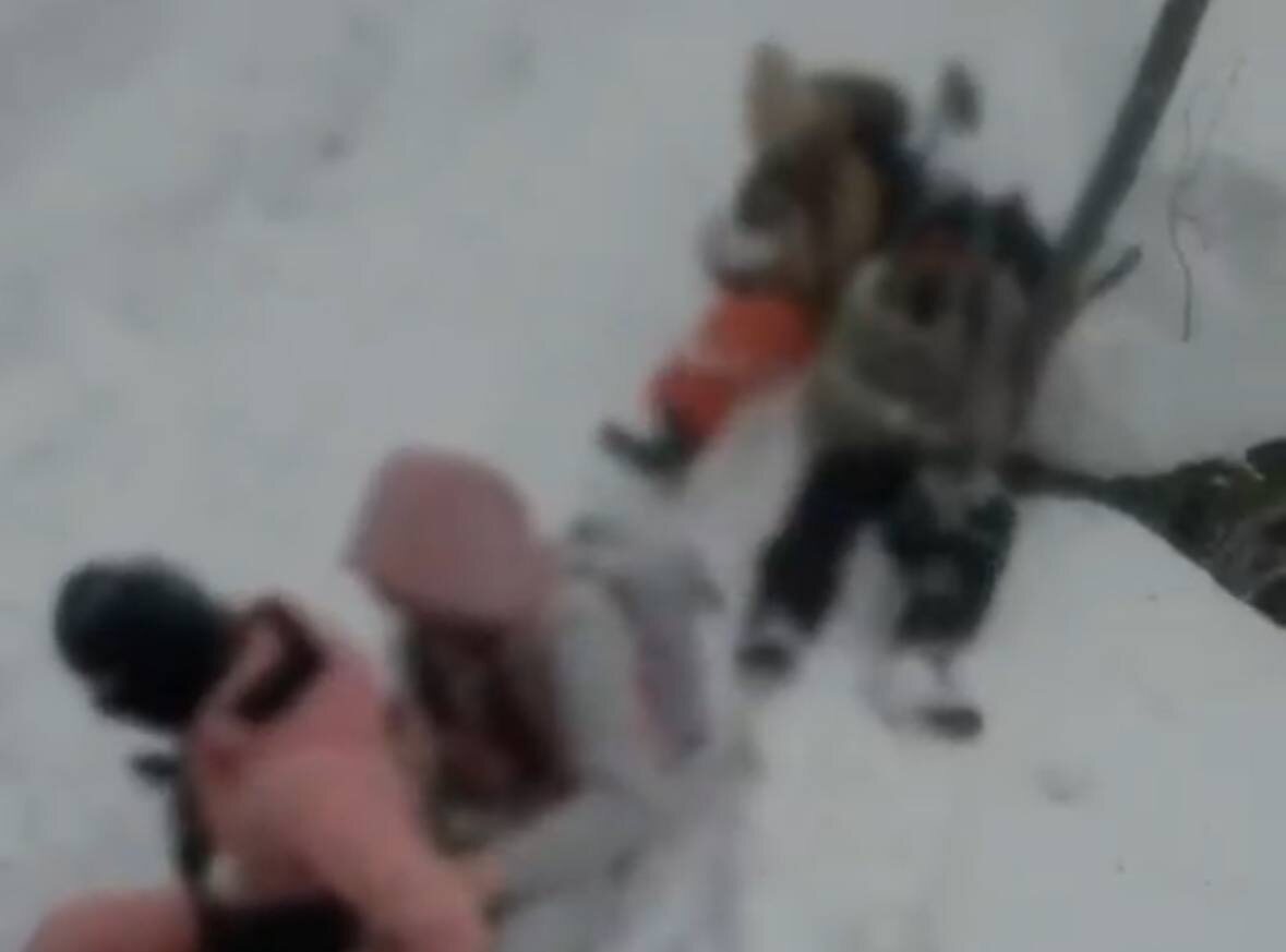    Отдых не удался: Оренбуржца эвакуировали с гор в Башкирии из-за сломанной руки