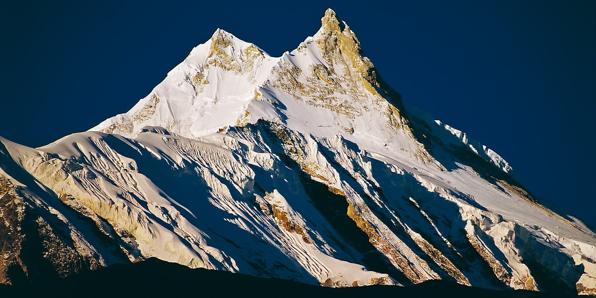 Манаслу. Фото с сайтаhttps://extremepeak.ru/tours/manaslu/. Взято с Яндекс.Картинки