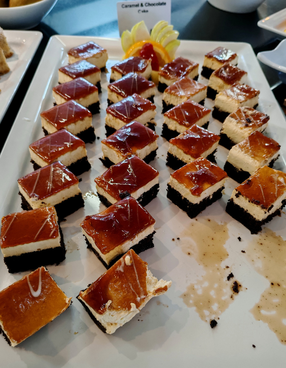 Сладости на лайнере Celestyal Journey 