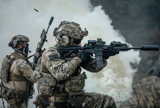    Военнослужащие ВСУ