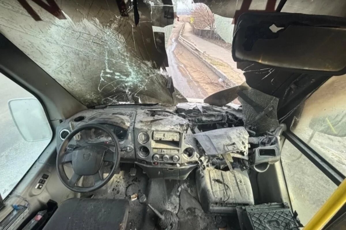    Глава СК РФ потребовал доклад о пожаре в воронежском школьном автобусе