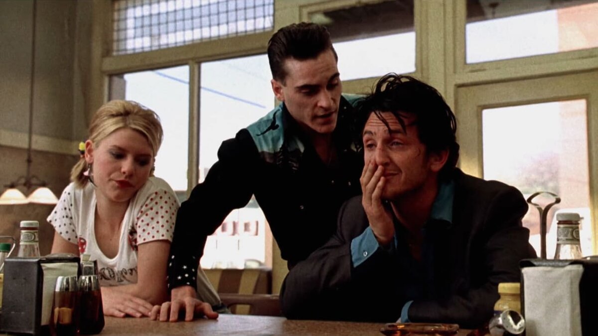 Пролистните изображение, чтобы увидеть следующий кадр из фильма «Поворот» (1997)