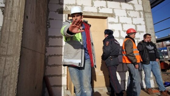    В МВД назвали количество нелегальных мигрантов в России Роман Захаров