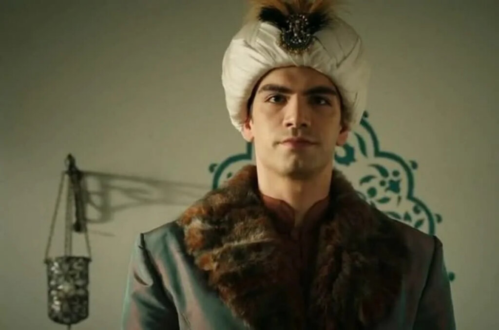 Кадр из сериала «Великолепный век»