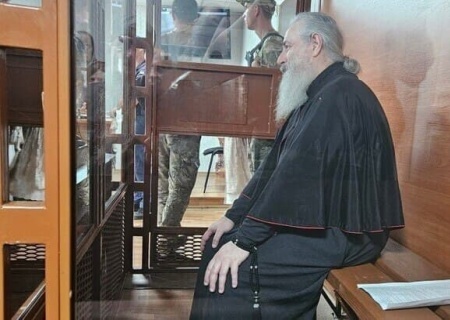    Украинский суд продлил арест наместника Святогорской Лавры митрополита Арсения ещё на два месяца