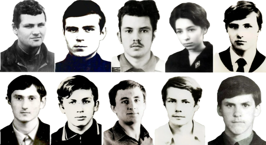 Вся группа. Первый в верхнем левом ряду — Михаил Кузнецов.