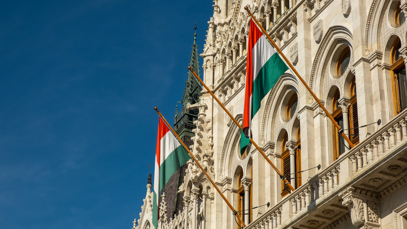     здание Венгерского парламента Gettyimages.ru