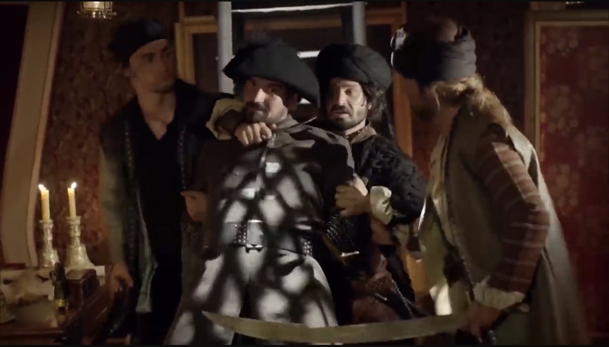 A few moments later…