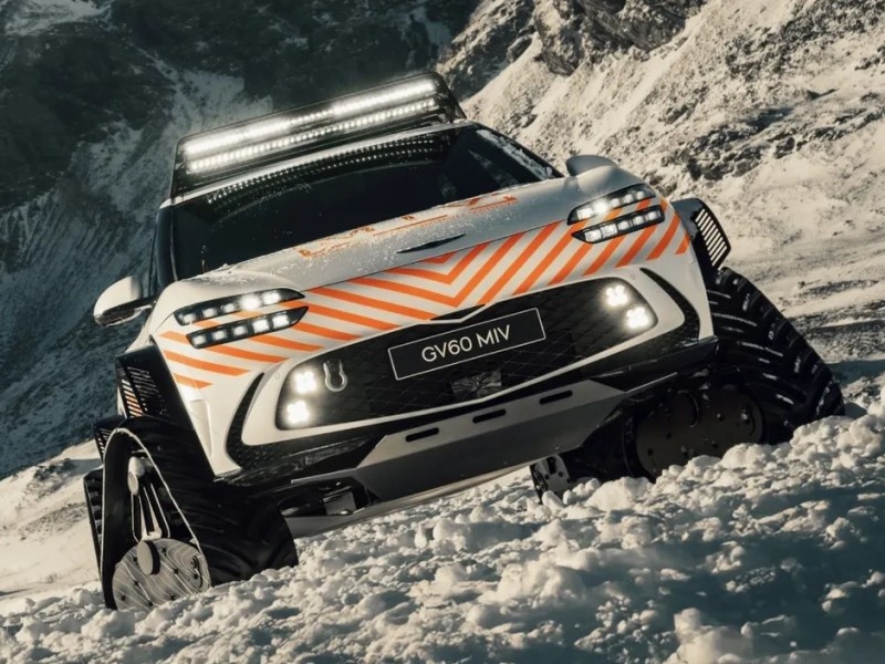    Электрокроссовер Genesis GV60 превратили в спасательный снегоход [ВИДЕО]