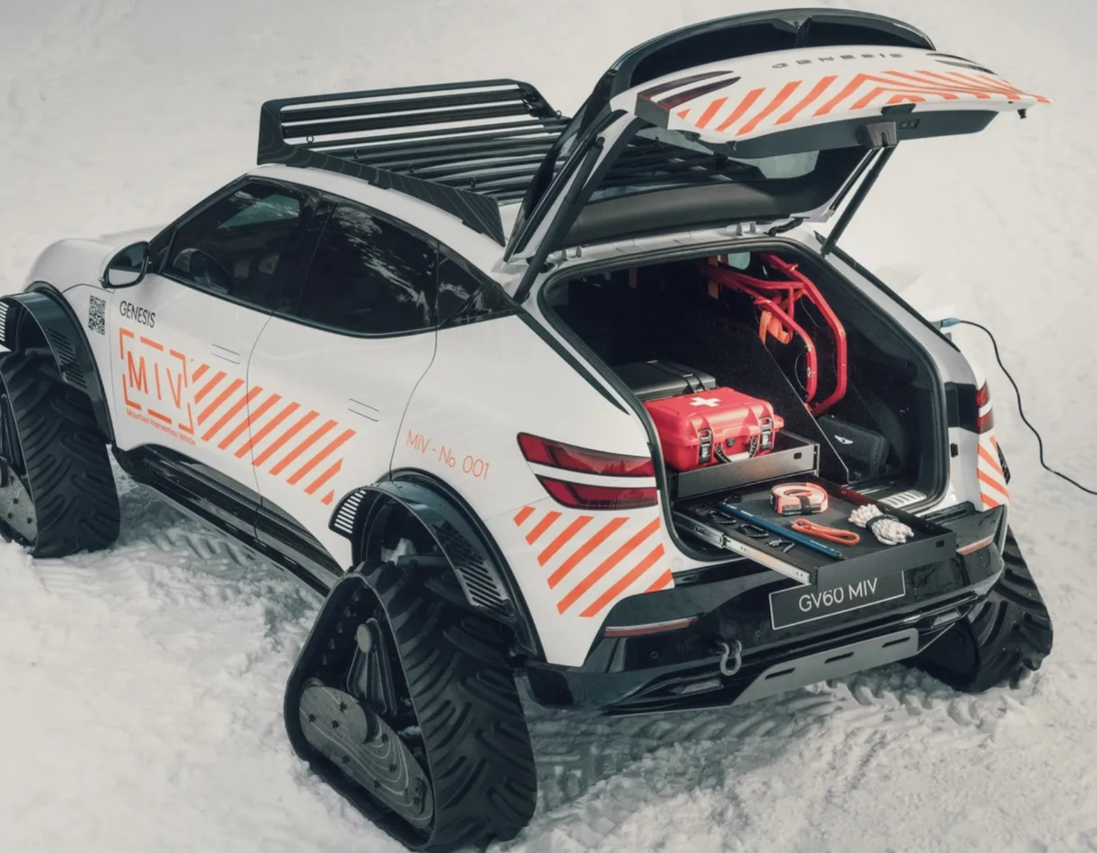    Электрокроссовер Genesis GV60 превратили в спасательный снегоход [ВИДЕО]