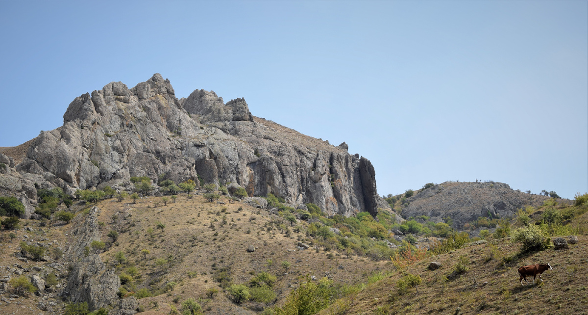 Гора Муэдзин-Кая, озеро Панагия. Фотография автора статьи. 