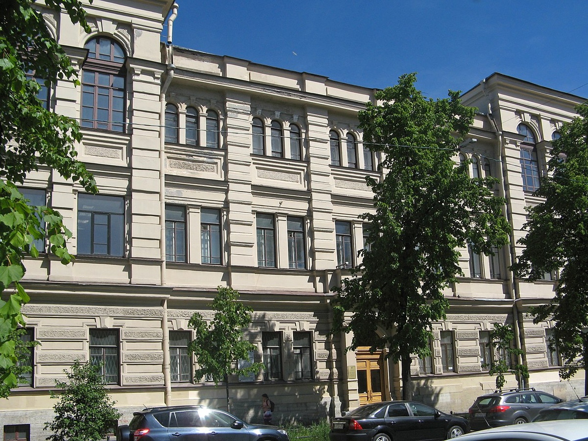 Здание в Санкт-Петербурге, в котором в конце XIX в. находились Бестужевские курсы 