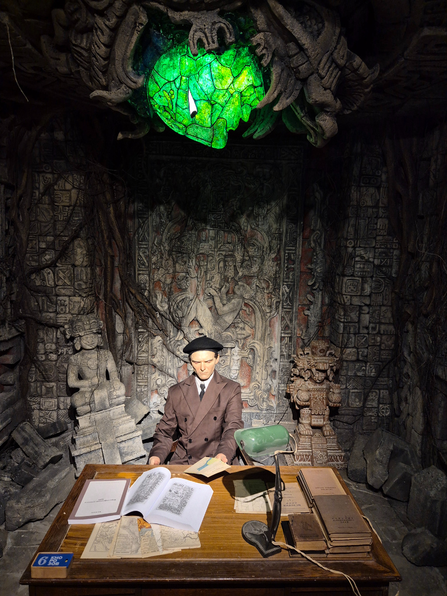 Киностудия «Ленфильм». Экспозиция «Авторский стиль»