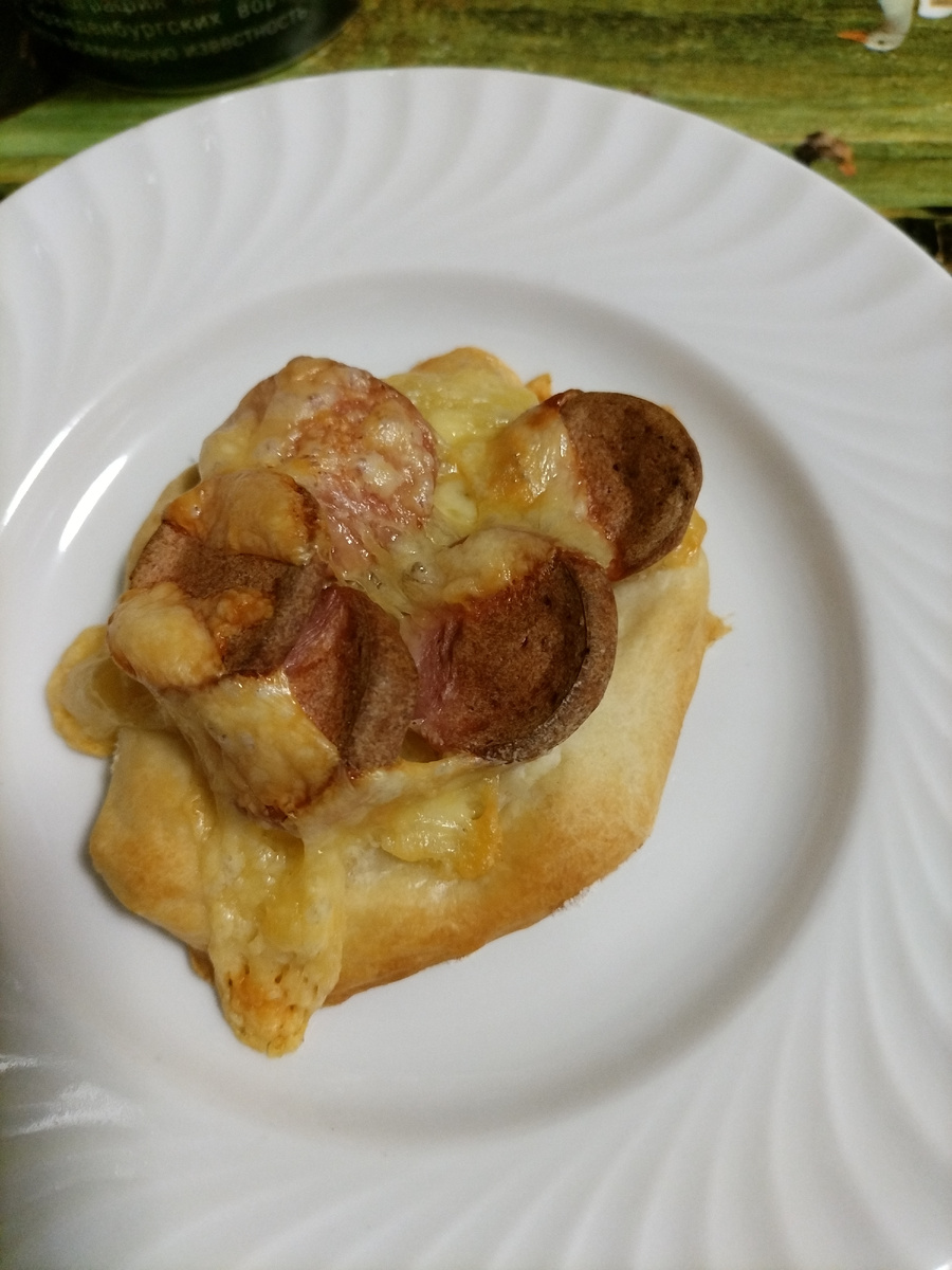 Пекли пиццу 🍕 Это пицца Ратмира. Сам делал 😍