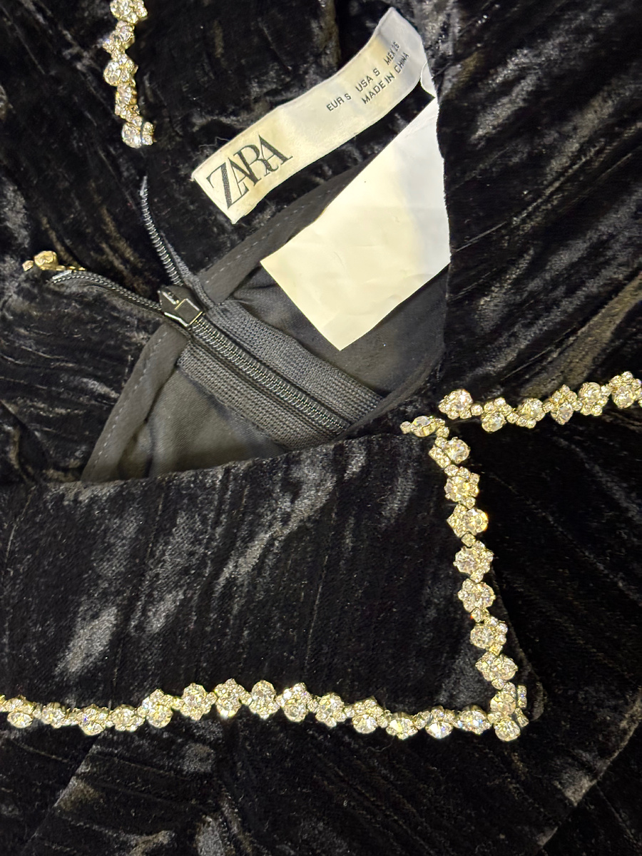 Цена со скидкой вышла бы 500-600р.