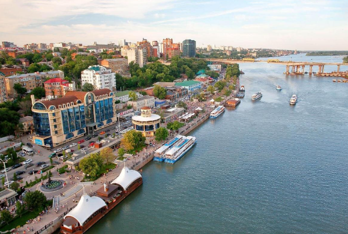 Ростов на Дону. Река Дон набережная.