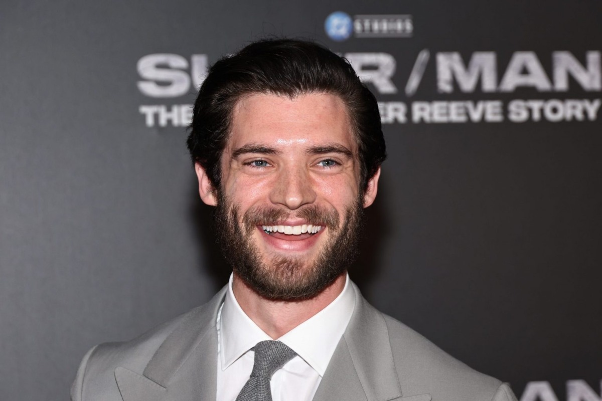 Дэвид Коренсвет.