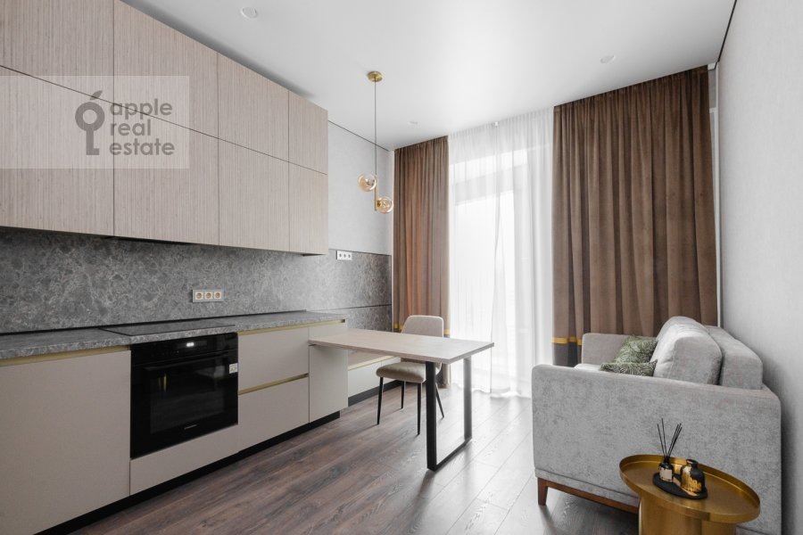 Фото из архива Apple Real Estate