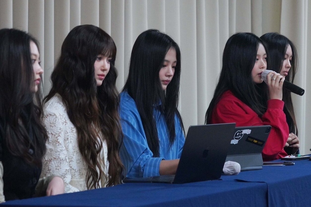     «Хотим донести правду»: родители участниц NewJeans создали аккаунт в соцсетях