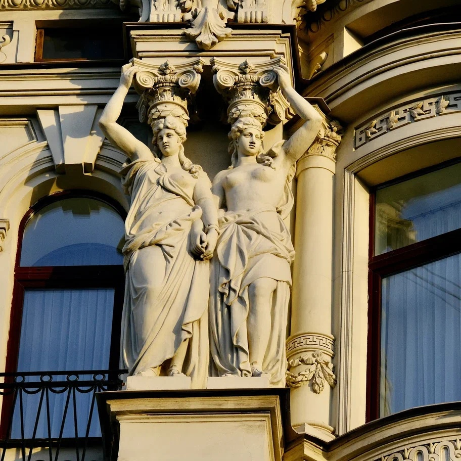 Доходный дом С. Егорова. П. Cюзор