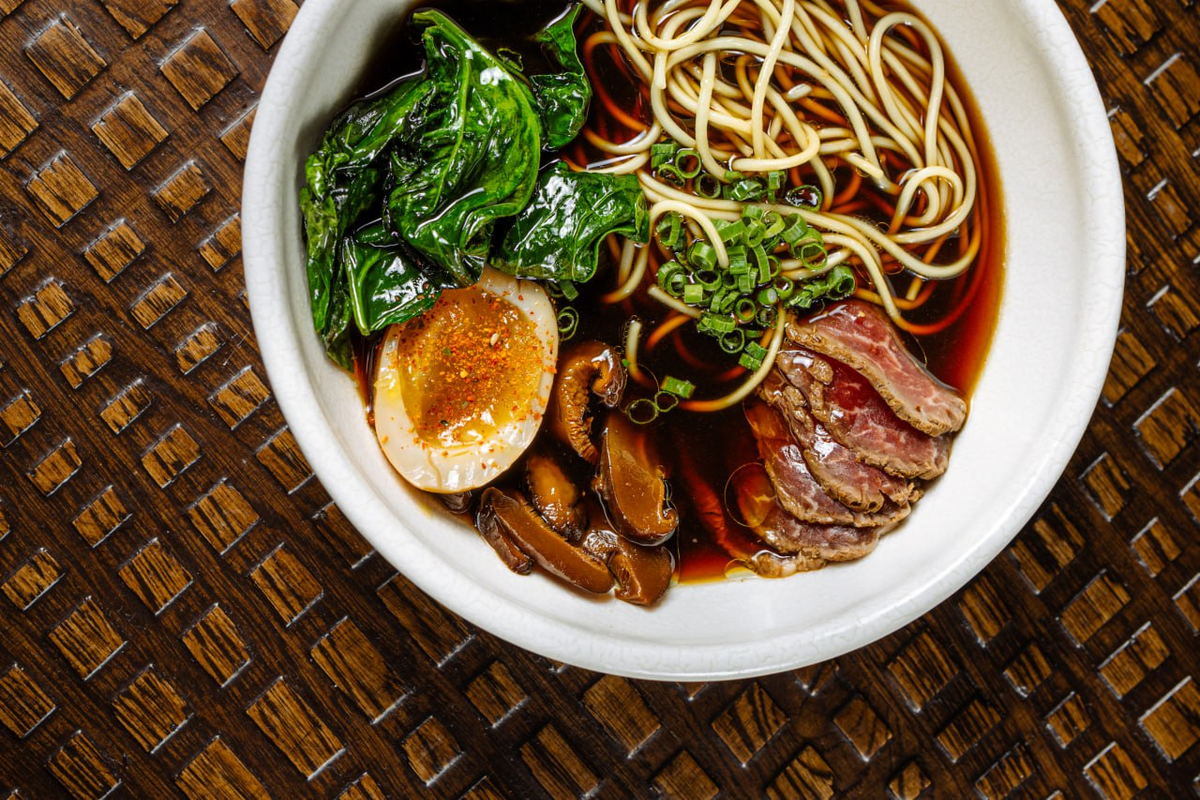 Фото: Рамен c говядиной шабу-шабу в ресторане Escape