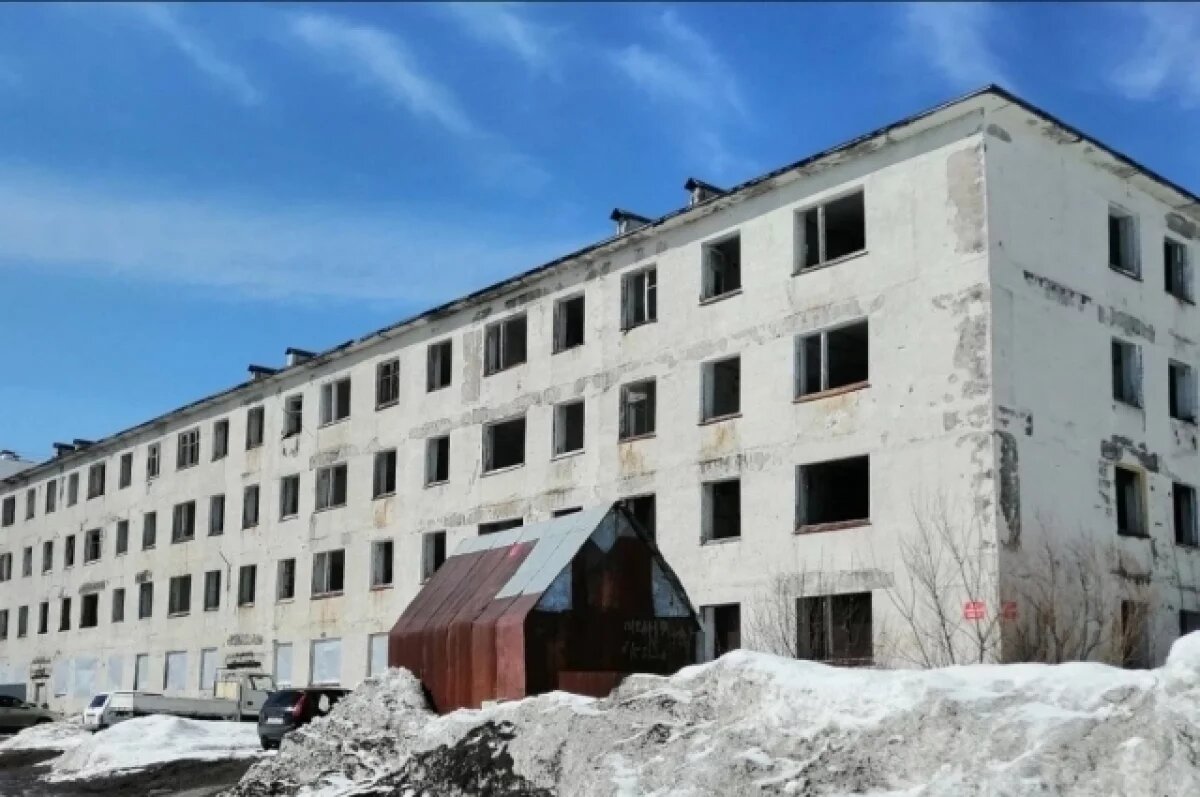    Чиновники Вилючинска неправомерно потратили млн на охрану аварийных домов