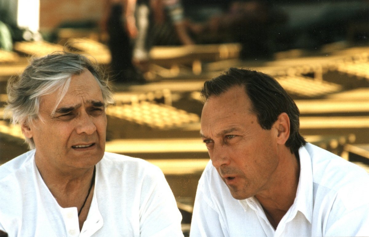 Ростислав и Олег Янковские. Фото из открытых источников