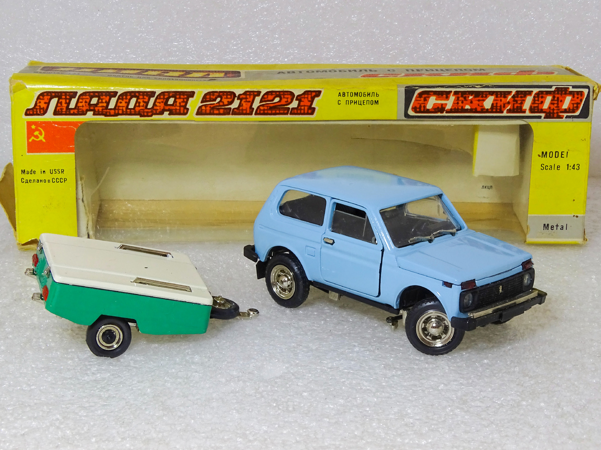 Рис. 1. Саратовская модель автомобиля ВАЗ-2121 «Нива» (А20) до восстановления