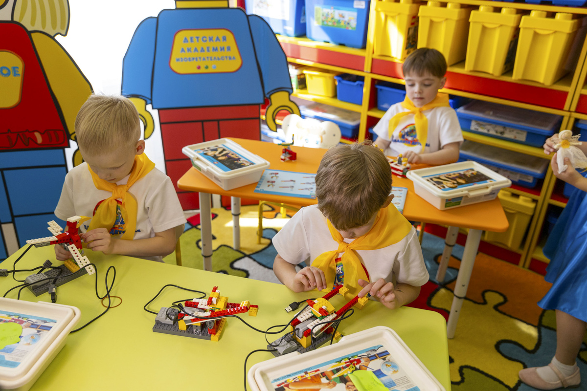 Молодые семьи Нефтеюганска выступили с видеообращением в адрес губернатора Югры Руслана Кухарука.  Фото: ФедералПресс / Иван Кабанов