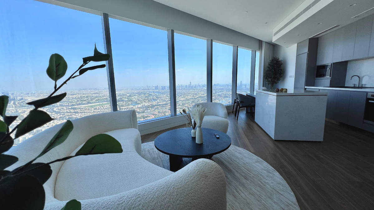 Румтур по квартире в районе JLT, проект Furni