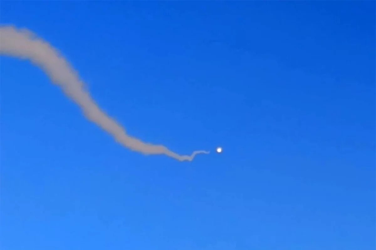    Глава Дагестана Меликов сообщил об атаке беспилотников в Каспийске