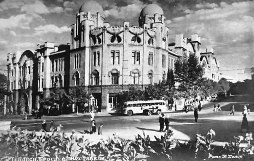 Богатейший купец Тифлиса умер в нищете в подвале собственного дома: удивительная история Александра Мелик-Азарянца