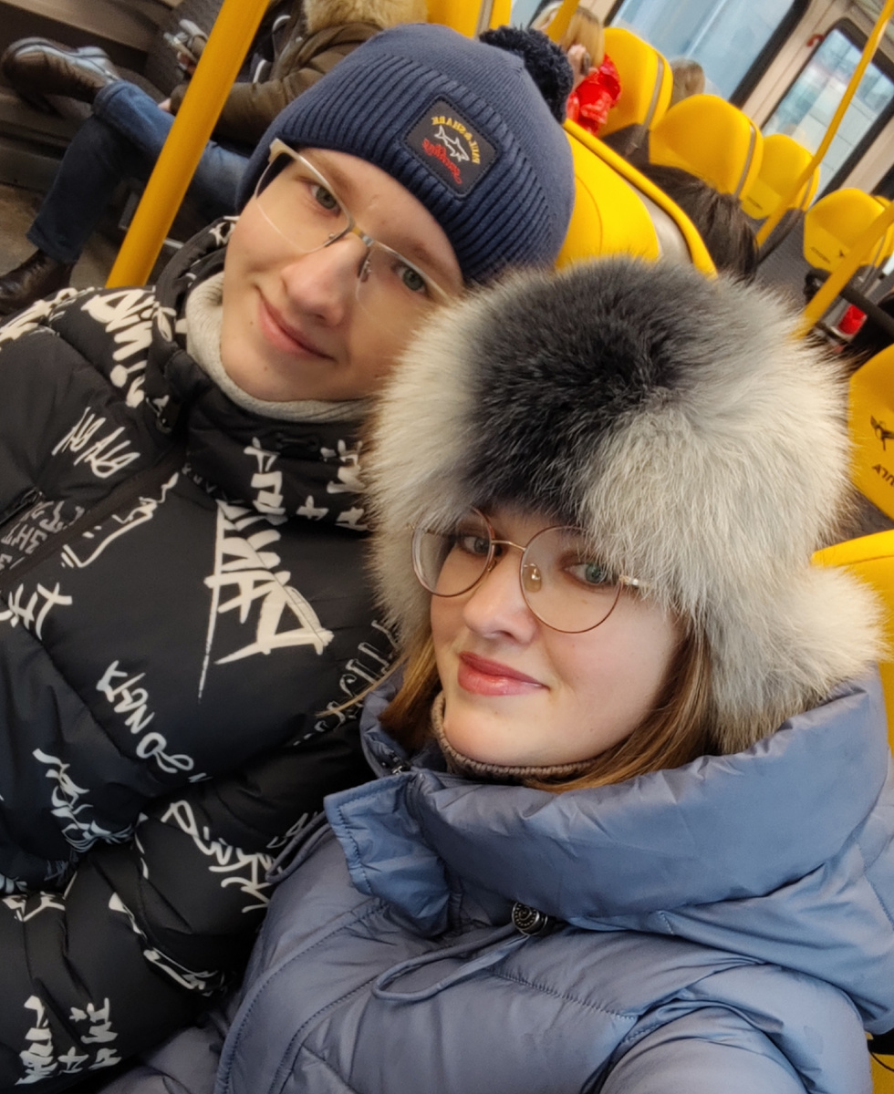 Мчим в электричке к ВДНХ