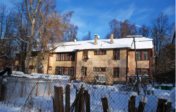 Зато, судя по спутниковым антеннам, телевизоры успешно работают в каждой квартире / Фото: pxhere.com